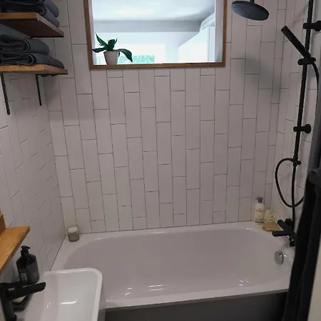 Raunas Komuna Apartment