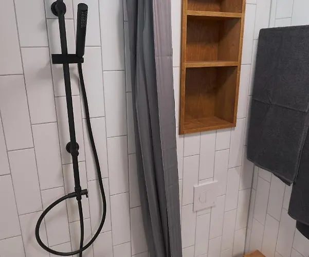 Raunas Komuna דירה